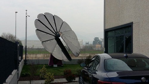 Smartflower produzione energia elettrica - Brescia